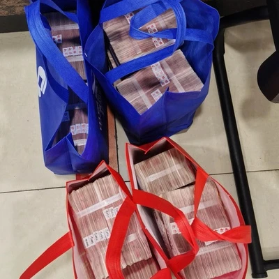 Astoplus 品牌标识